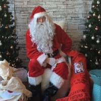 Santa-hire-for-Garden-Centres